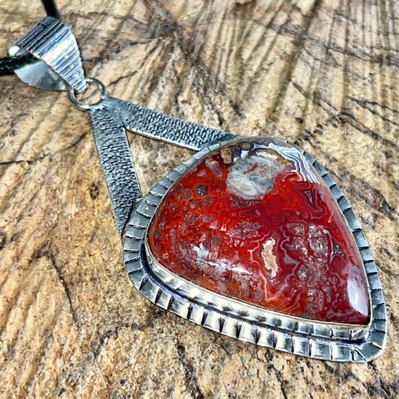 Deep Redish Brown Crazy Lace Agate Pendant 2 1/2” - Picture 14 of 16